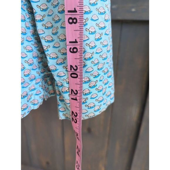 Vineyard Vines Top Shirt Button Women's Small Blue Turtle Collar 100% Cotton - Picture 9 of 11